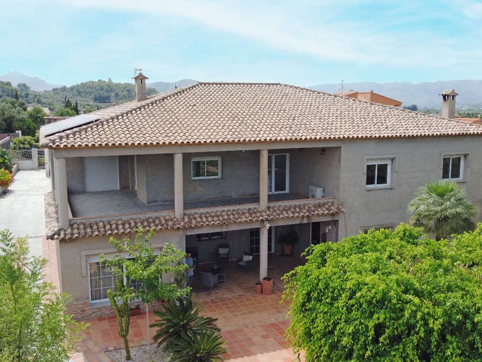 Villa i La Font D'en Carros, Valencia - foto 1
