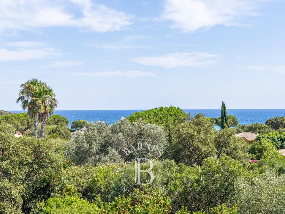 Villa in Sainte-Lucie de Porto-Vecchio, Corse-du-Sud - foto 4