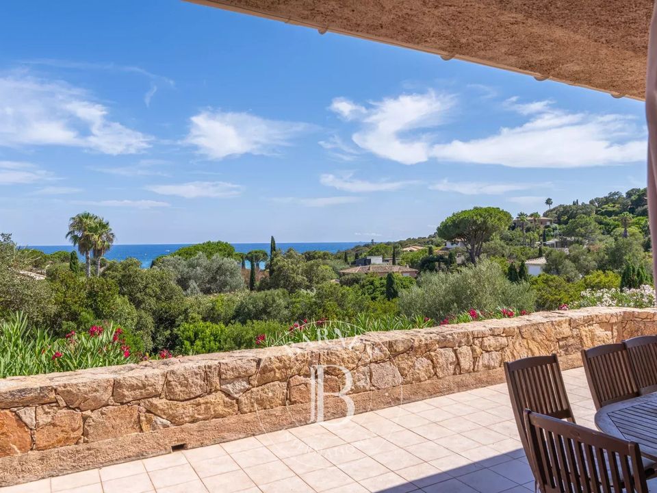 Villa in Sainte-Lucie de Porto-Vecchio, Corse-du-Sud - foto 3