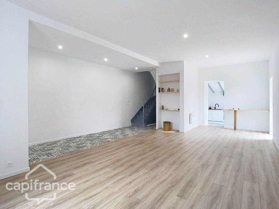 Byhus i Thouars, Deux-Sevres - foto 1