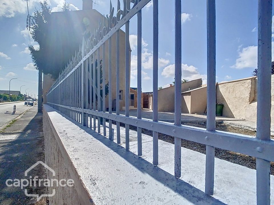 Byhus i Thouars, Deux-Sevres - foto 4