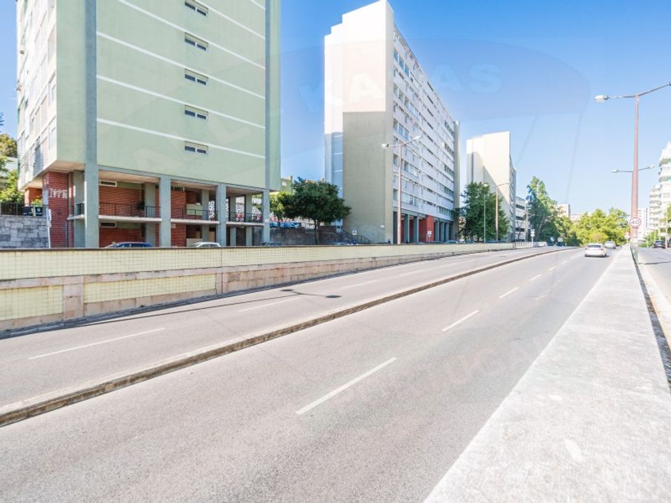Erhvervsejendom i Alvalade, Setubal - foto 3