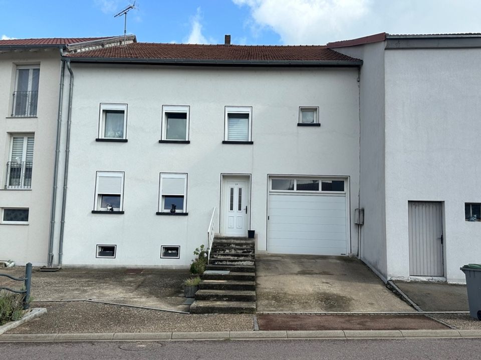 Village house in Denting, Moselle - photo 1