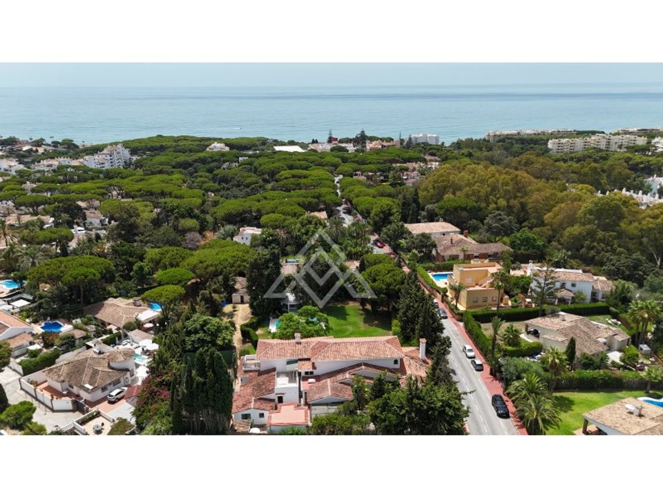 Villa i Calahonda, Malaga - foto 1