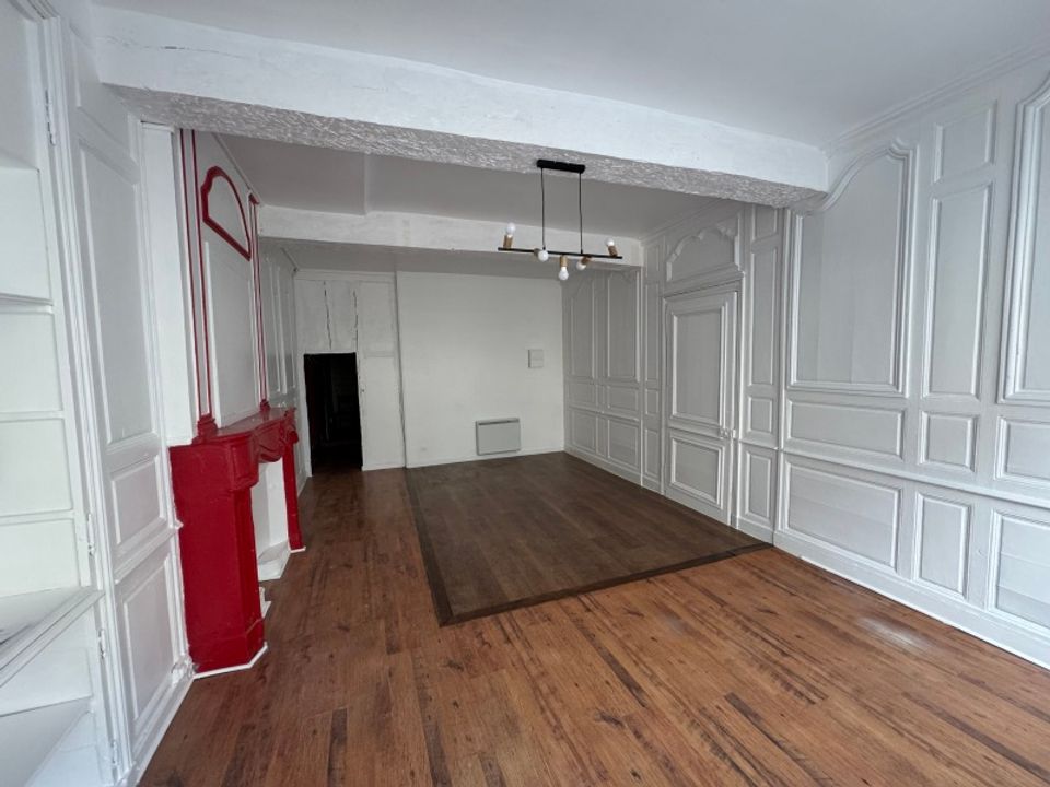 Erhvervsejendom i Bar-sur-Aube, Aube - foto 2