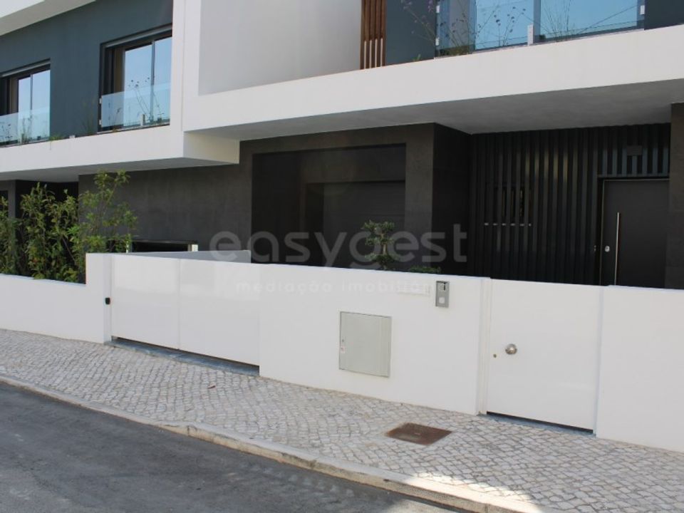 Rækkehus i Loures, Lisbon - foto 2