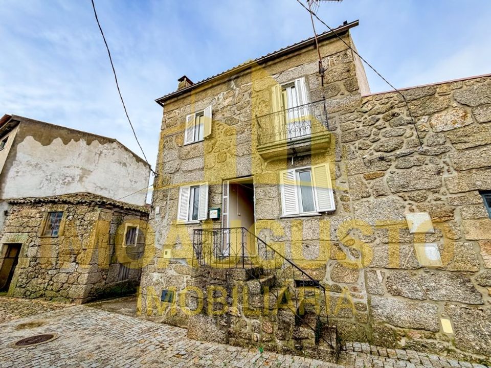 Villa i Figueiro da Serra e Freixo da Serra, Guarda - foto 1