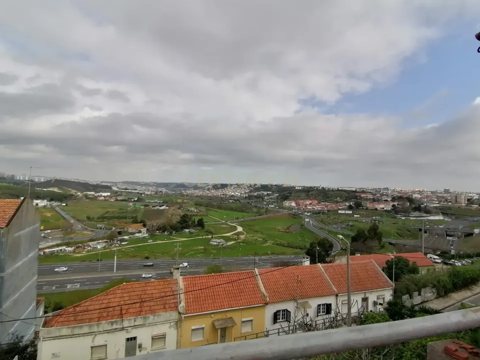 Erhvervsejendom i Amadora, Lisbon - foto 2