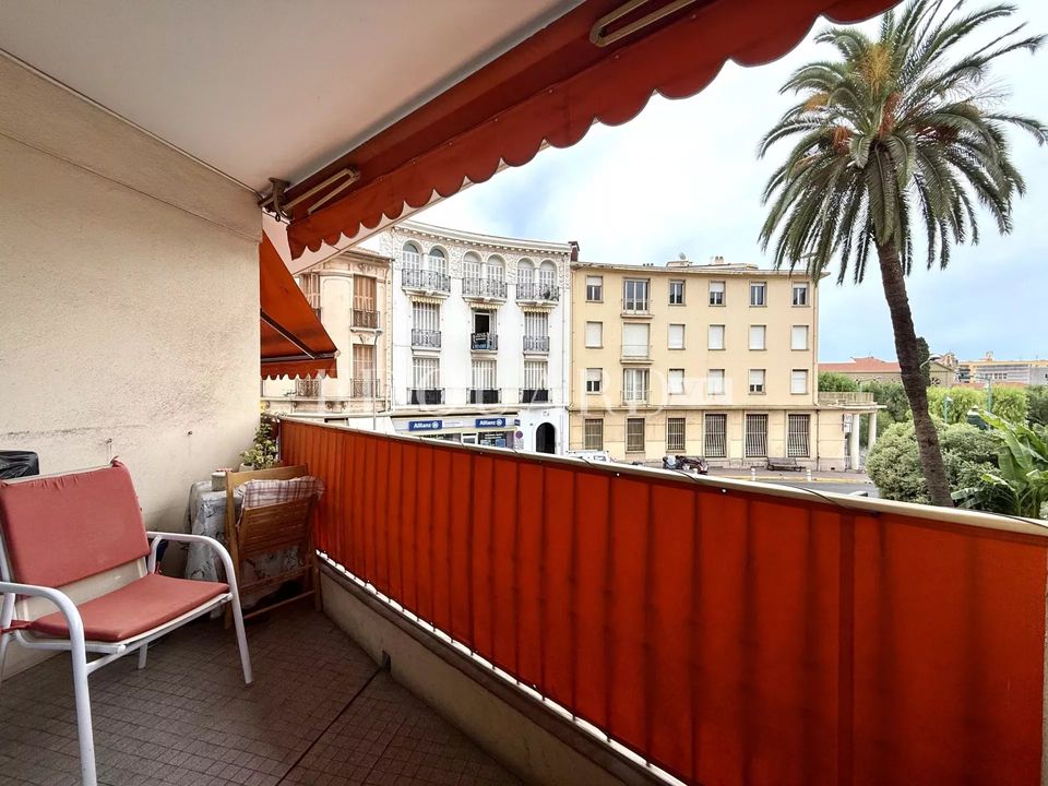 Lejlighed i Menton, Alpes-Maritimes - foto 2