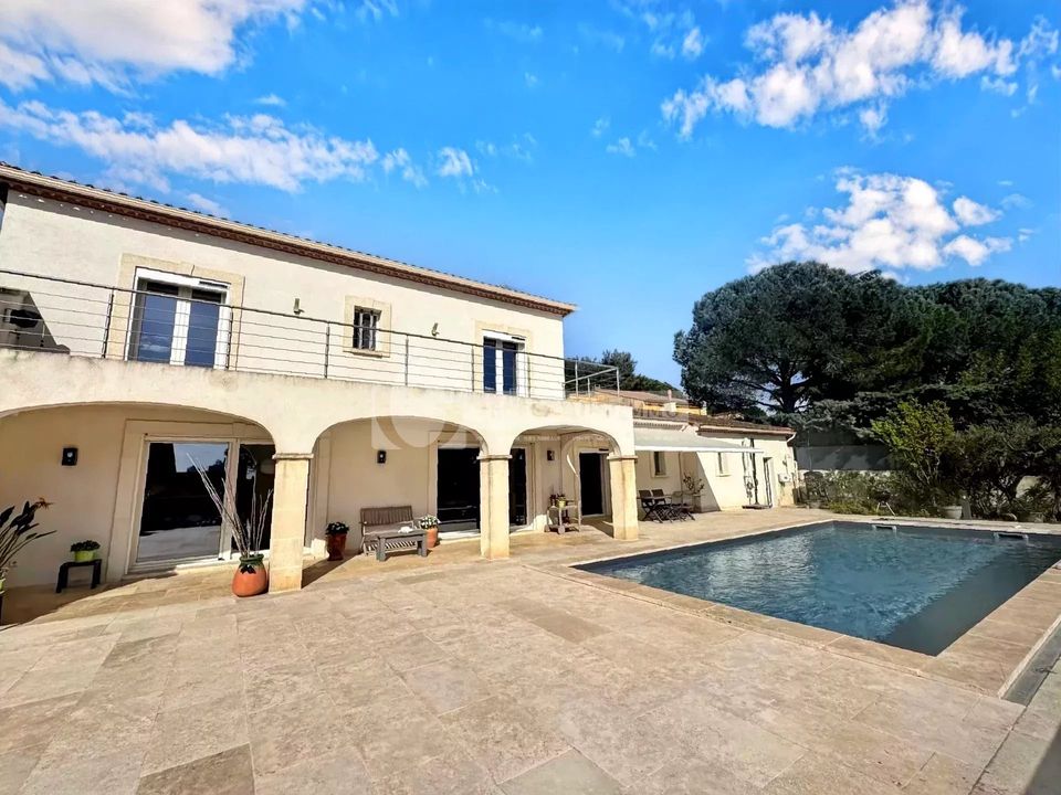 Villa i Beaucaire, Gard - foto 1
