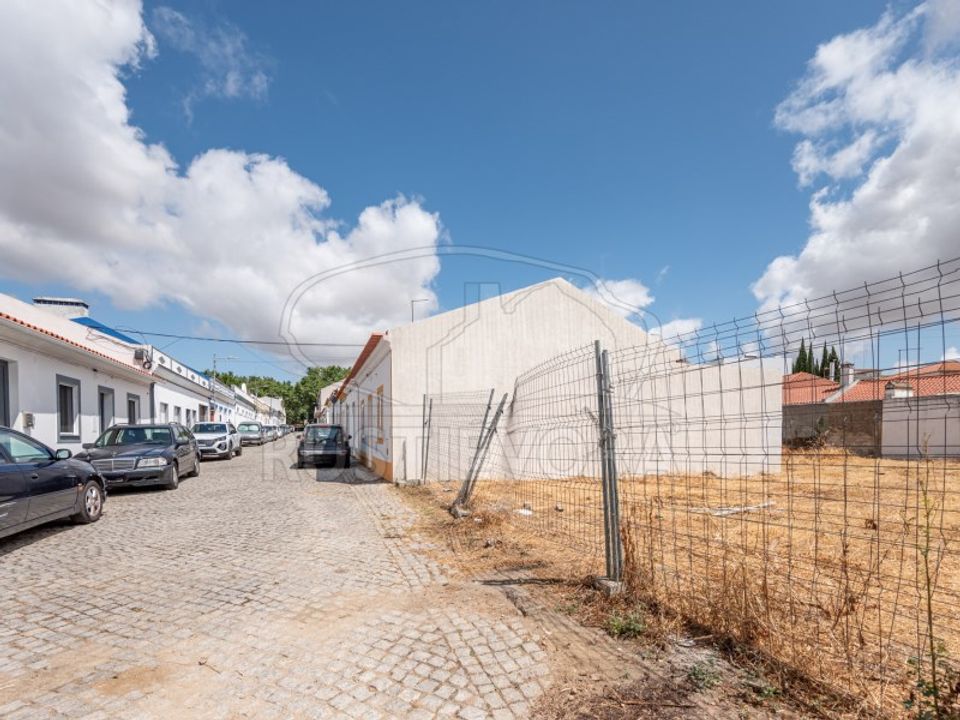 Helårsgrund i Evora, Evora - foto 1