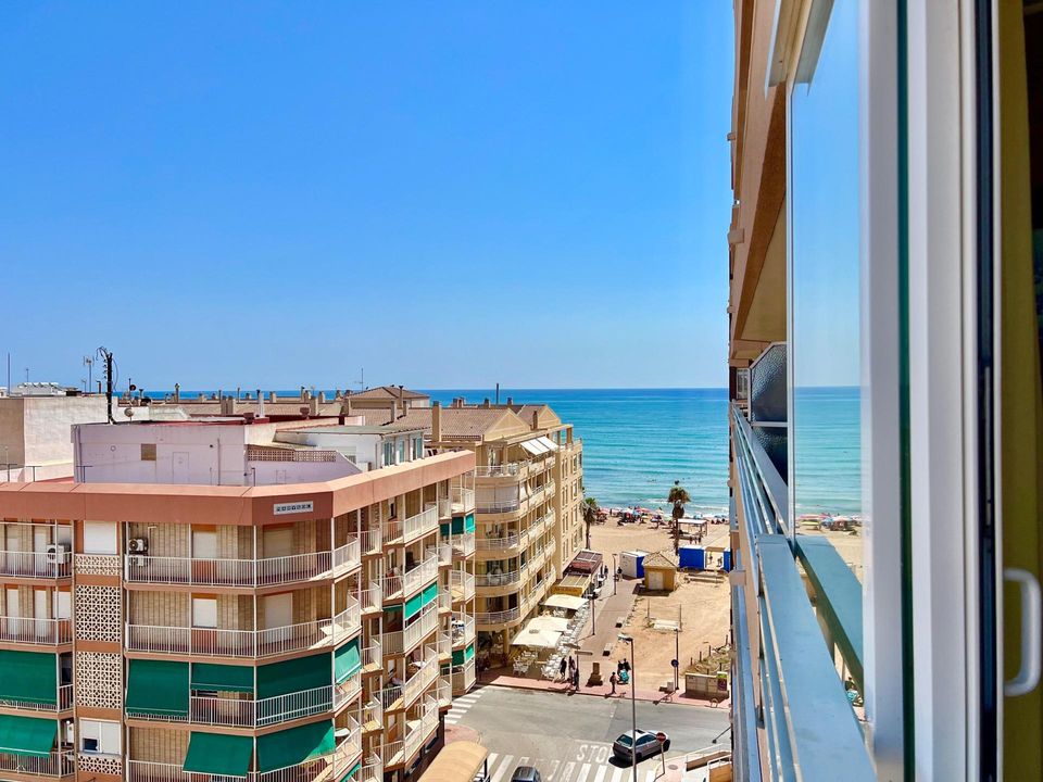 Lejlighed i Torrevieja, Alicante - foto 1
