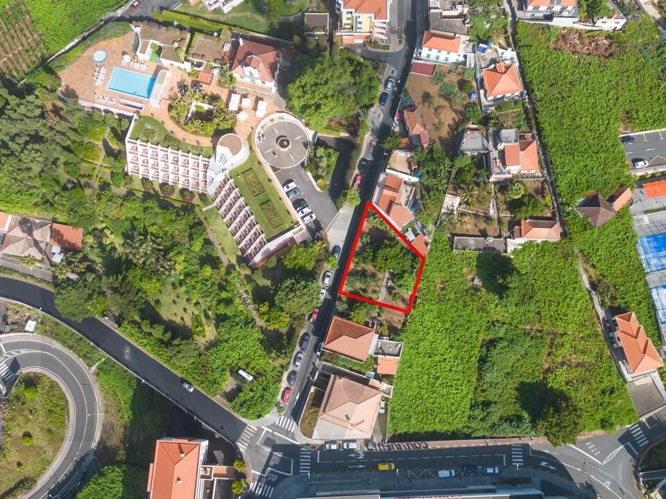 Helårsgrund i Camara de Lobos, Madeira - foto 1