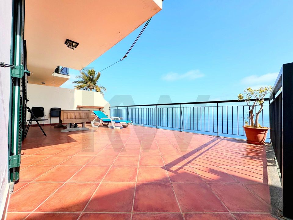 Byhus i Camara de Lobos, Madeira - foto 1