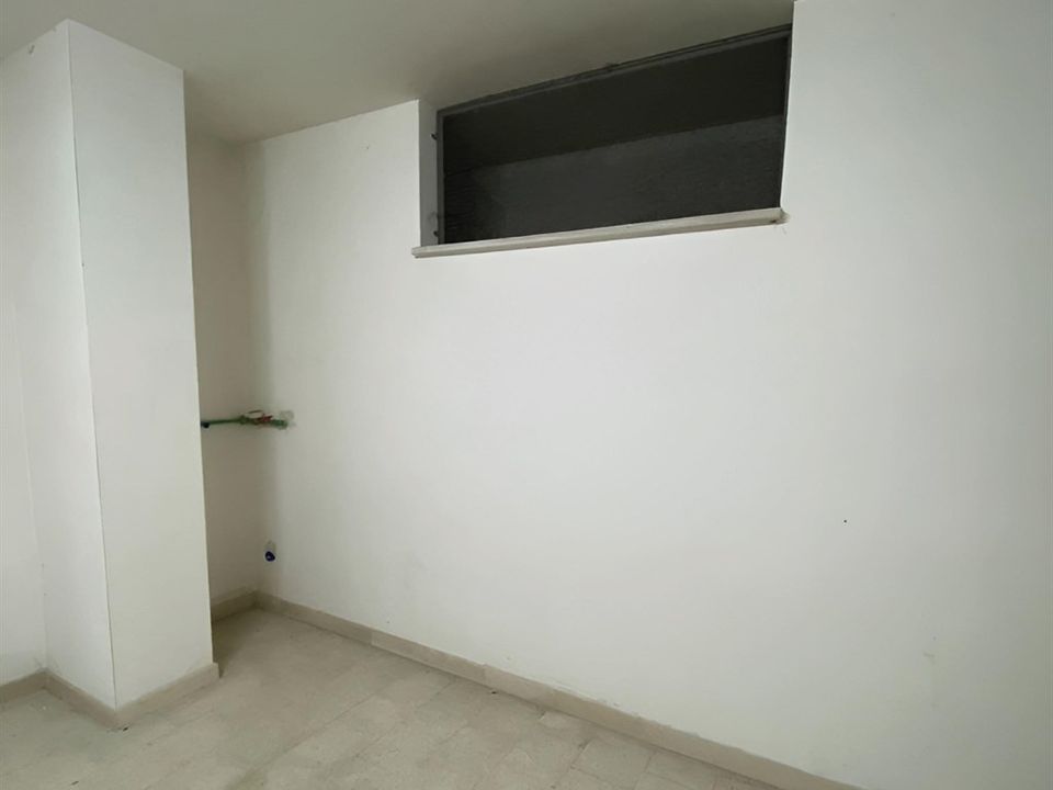 Parkeringsplass i Manfredonia, Foggia - bilde 5