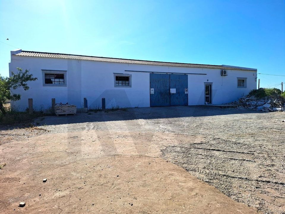 Erhvervsejendom i Moncarapacho, Faro - foto 2