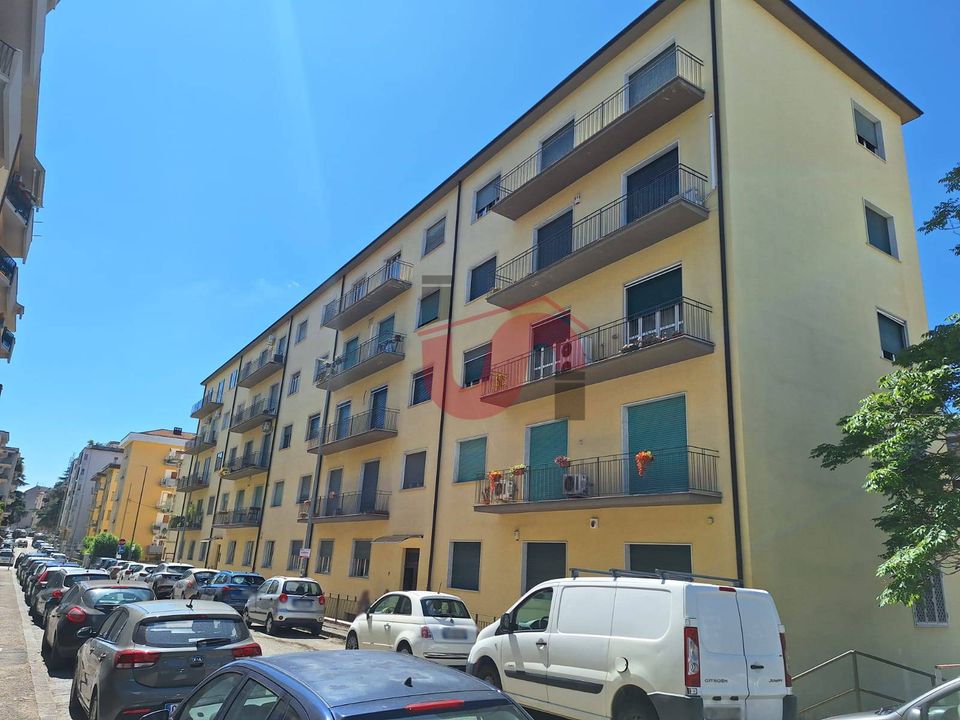 Lejlighed i Benevento, Benevento - foto 1