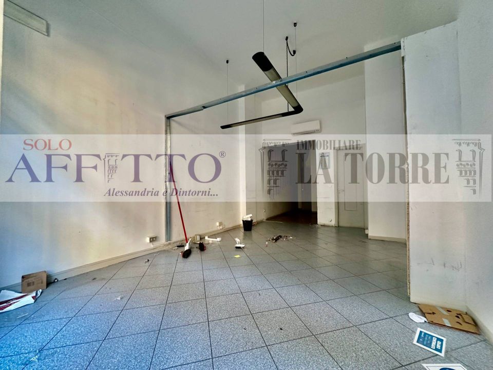 Erhvervsejendom i Alessandria, Alessandria - foto 2
