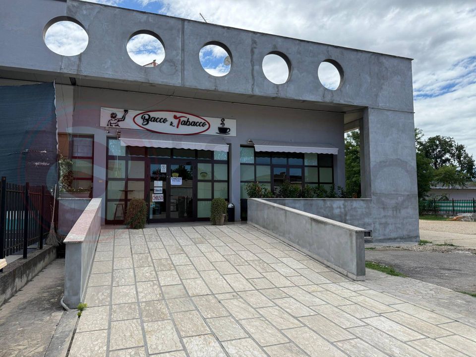 Erhvervsejendom i Aquino, Frosinone - foto 5