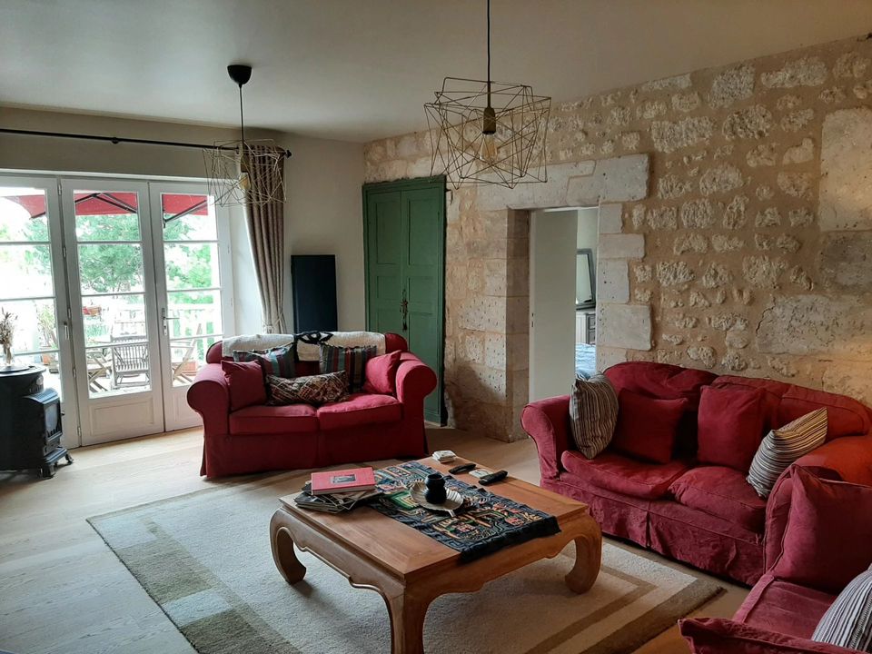 Landsbyhus i Aubeterre-sur-Dronne, Charente - foto 2