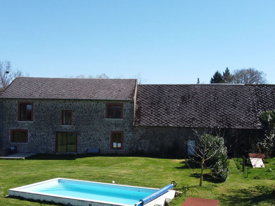 Villa i Saint-Priest-la-Plaine, Creuse - foto 1