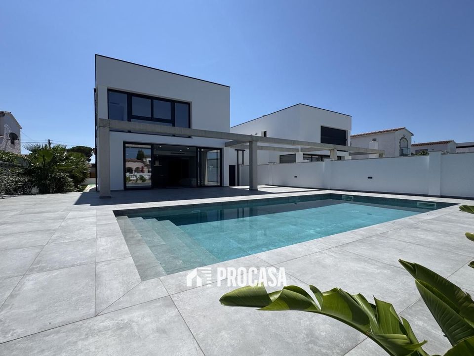 Villa a Empuriabrava, Gerona - foto 3