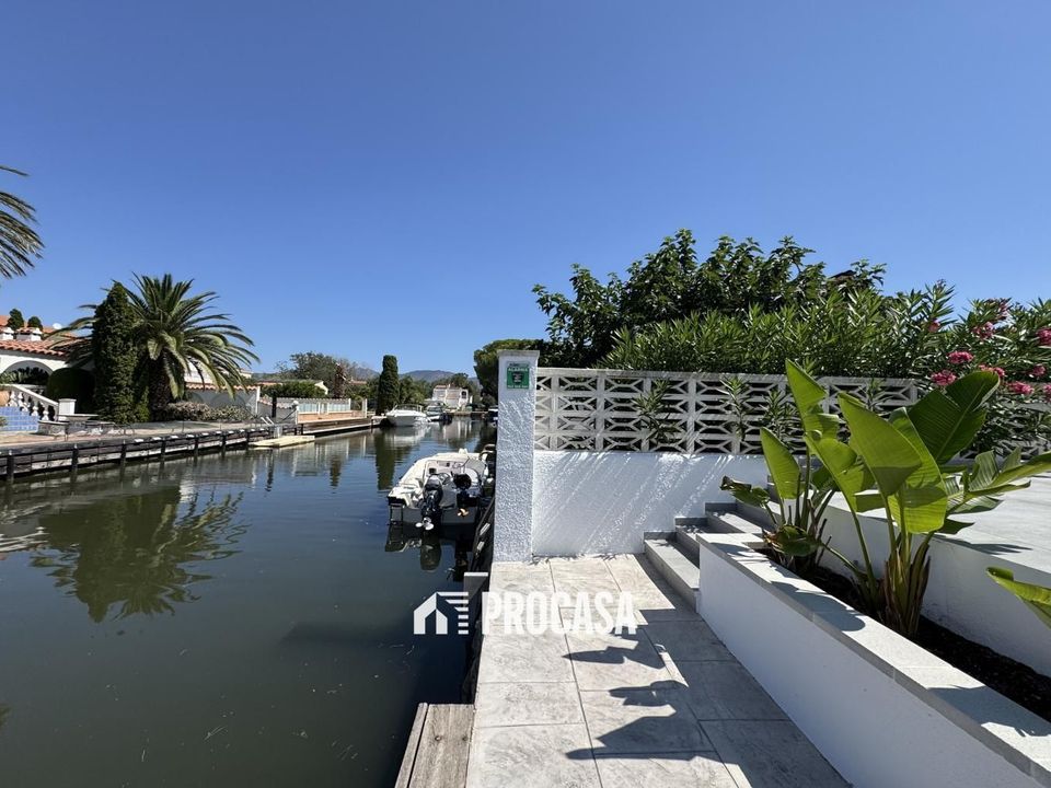Villa a Empuriabrava, Gerona - foto 4