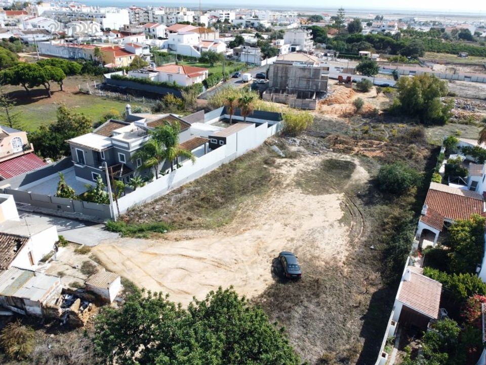 Helårsgrund i Montenegro, Faro - foto 3