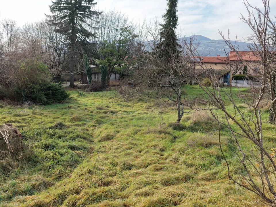 Helårsgrund i Genay, Rhone - foto 2