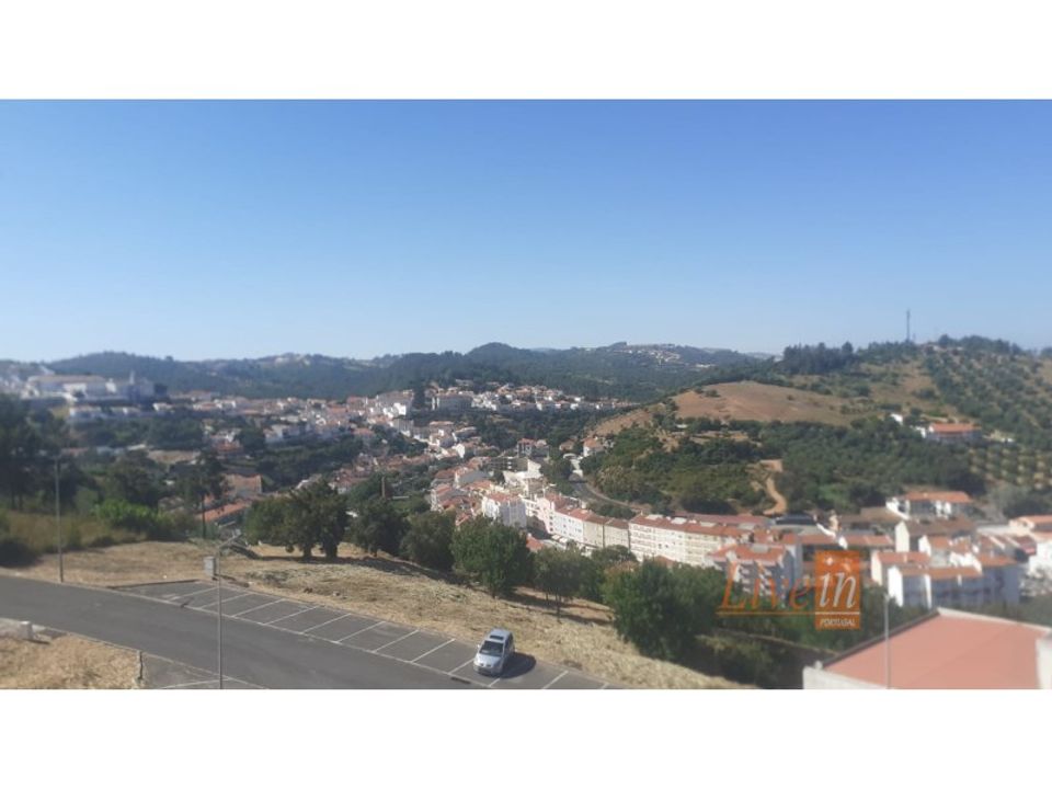 Erhvervsejendom i Alenquer, Lisbon - foto 1