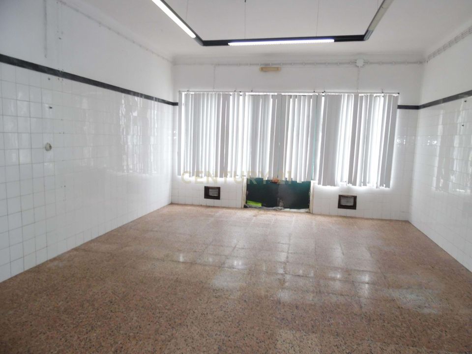 Erhvervsejendom i Palmela, Setubal - foto 1