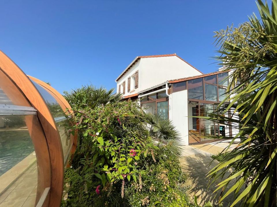 Villa i Saint-Georges-de-Didonne, Charente-Maritime - foto 1