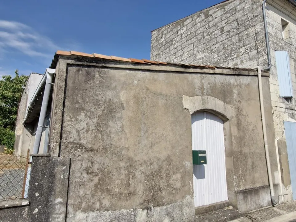 Byhus i Saint-Fort-sur-Gironde, Charente-Maritime - foto 2