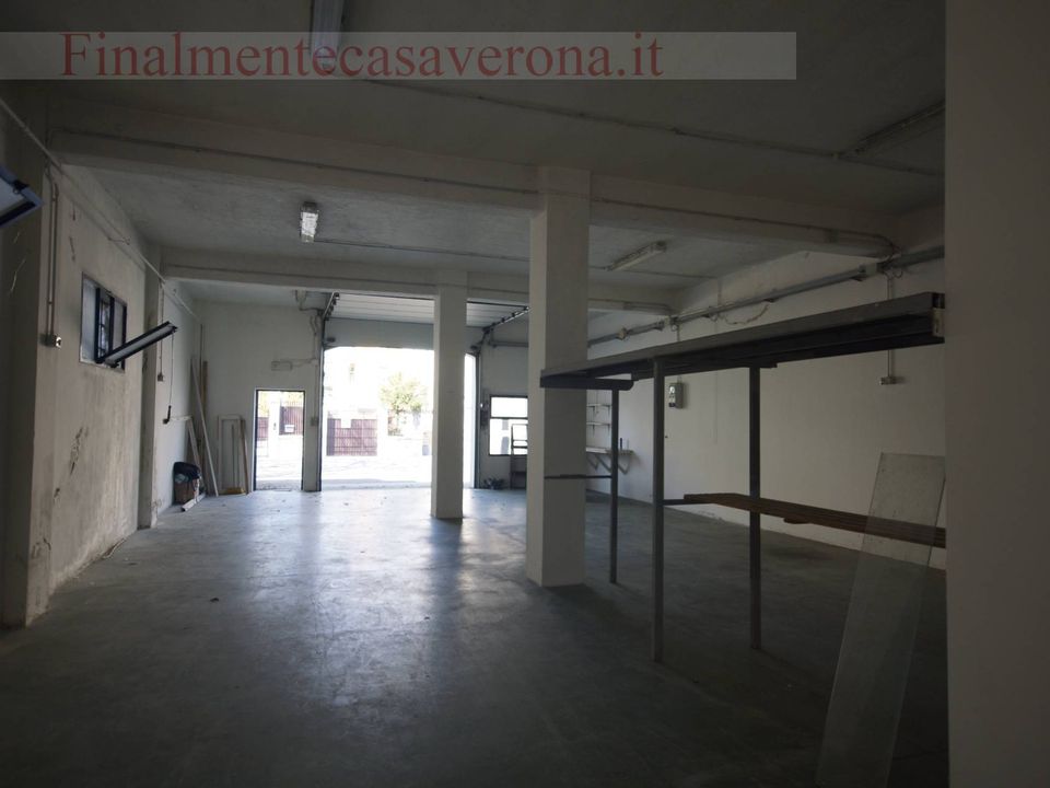 Erhvervsejendom i Verona, Verona - foto 1