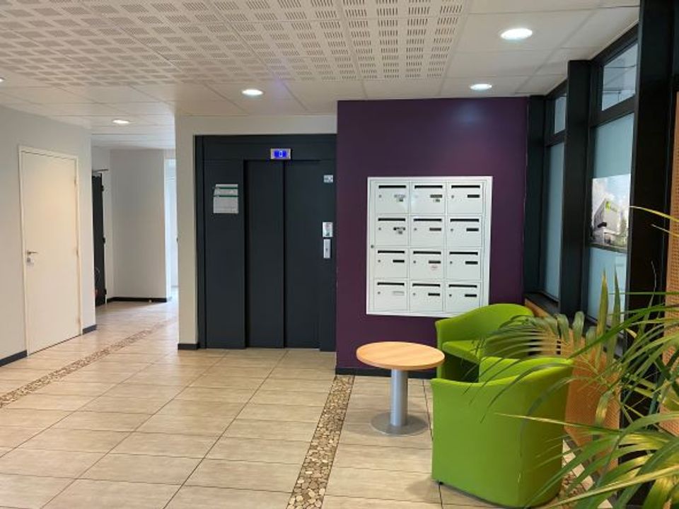 Erhvervsejendom i Vannes, Morbihan - foto 2