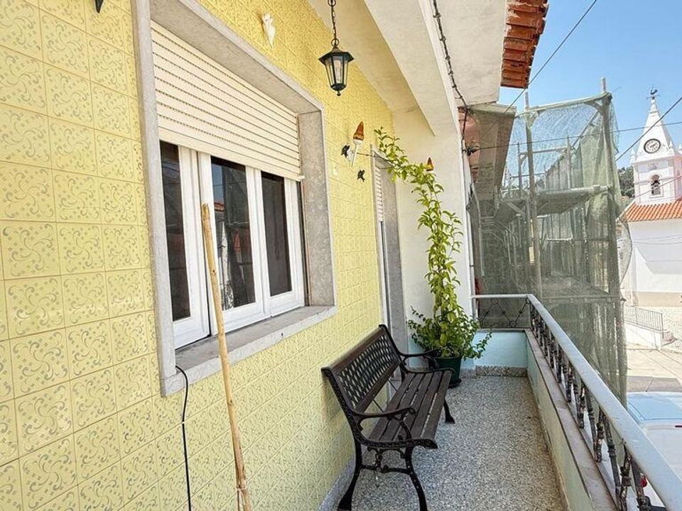 Town house in Alcanena, Santarem - photo 4