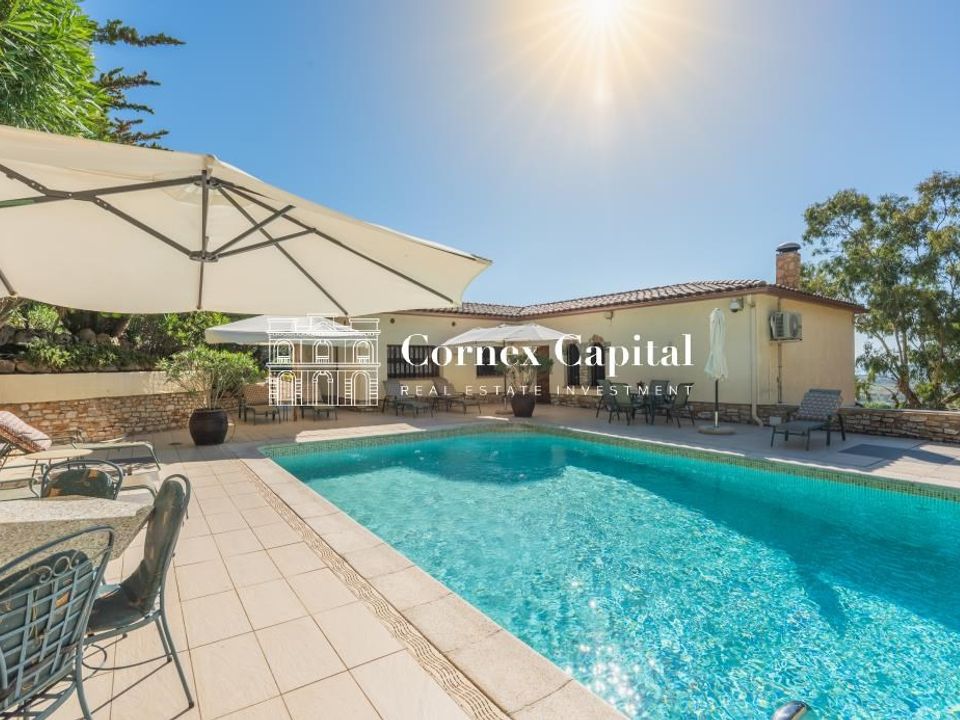 Villa em L'Estartit, Gerona - foto 1