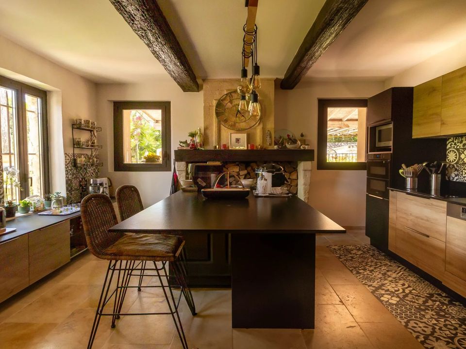 Villa en Arles, Bouches-du-Rhone - foto 5