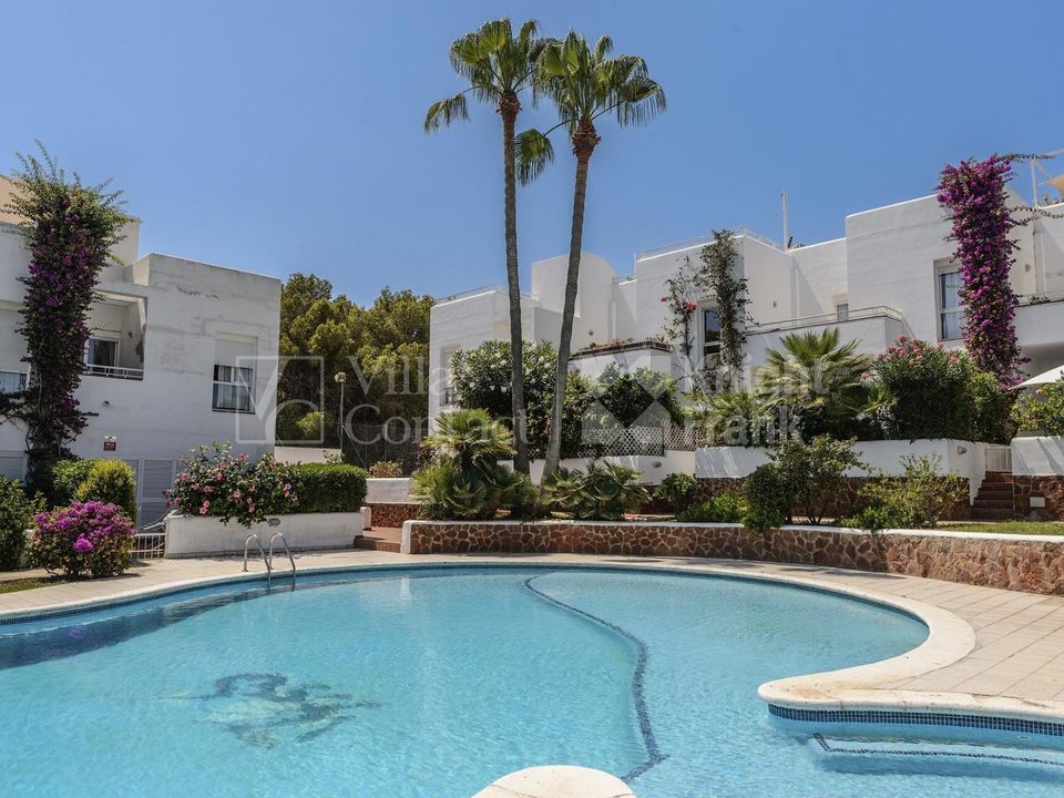 Villa i Santa Eulalia Del Rio, Ibiza - foto 2