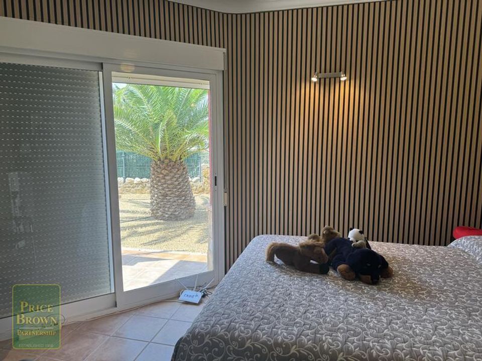 Erhvervsejendom i Vera, Almeria - foto 3