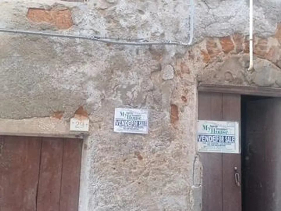 Casa de pueblo en Cianciana, Agrigento - foto 1