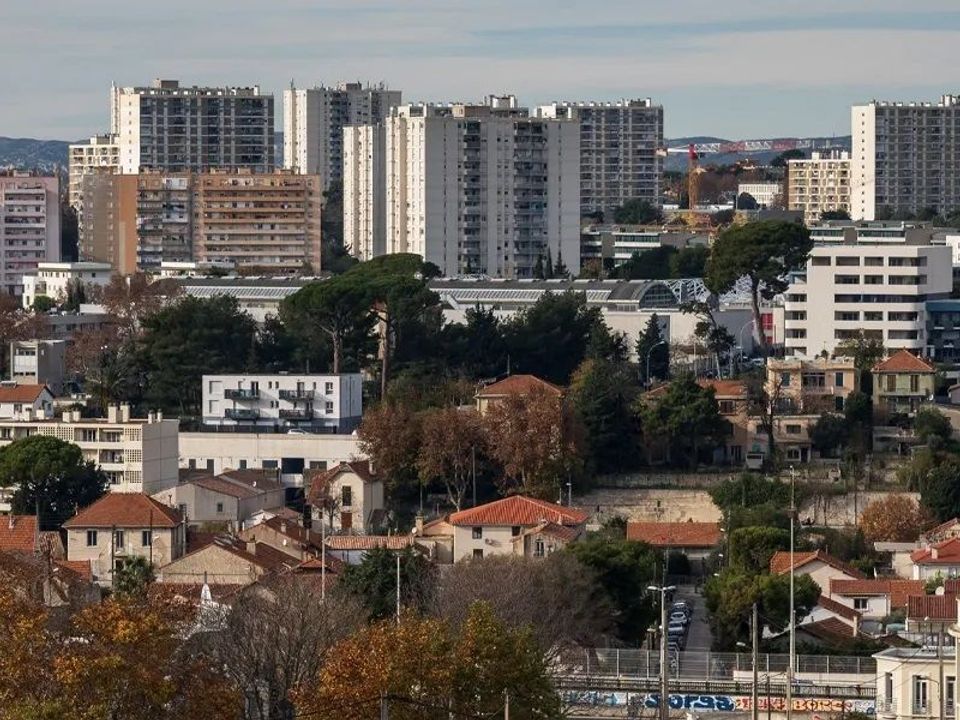 Erhvervsejendom i Marseille, Bouches-du-Rhone - foto 1