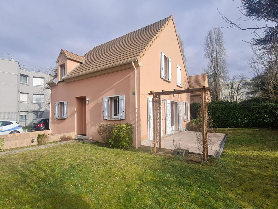 Villa i Conflans-Sainte-Honorine, Yvelines - foto 1