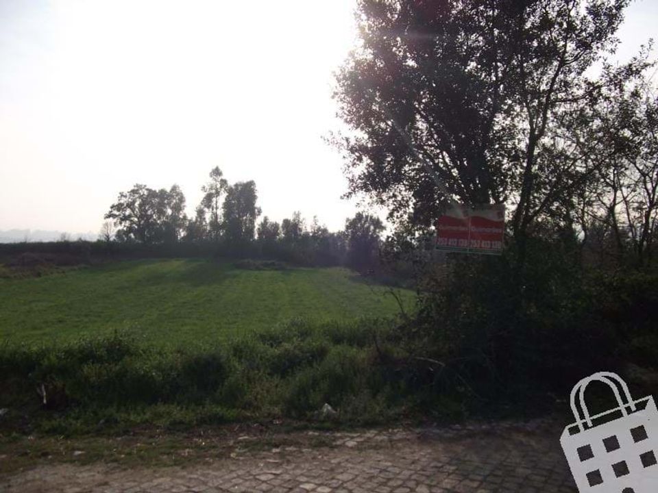 Helårsgrund i Serzedelo, Braga - foto 3