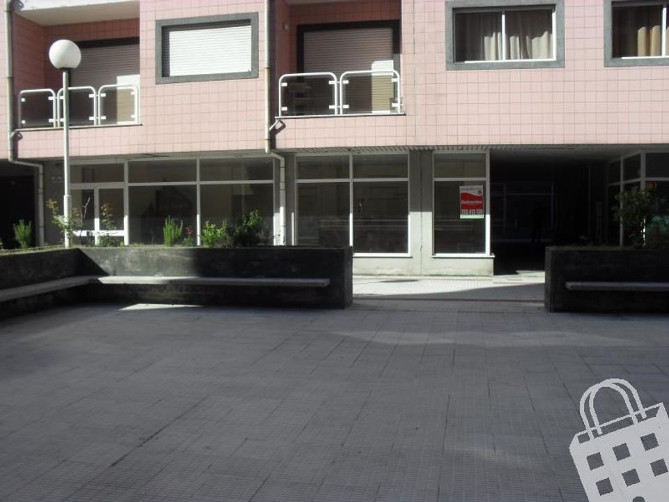 Erhvervsejendom i Guimaraes, Braga - foto 1
