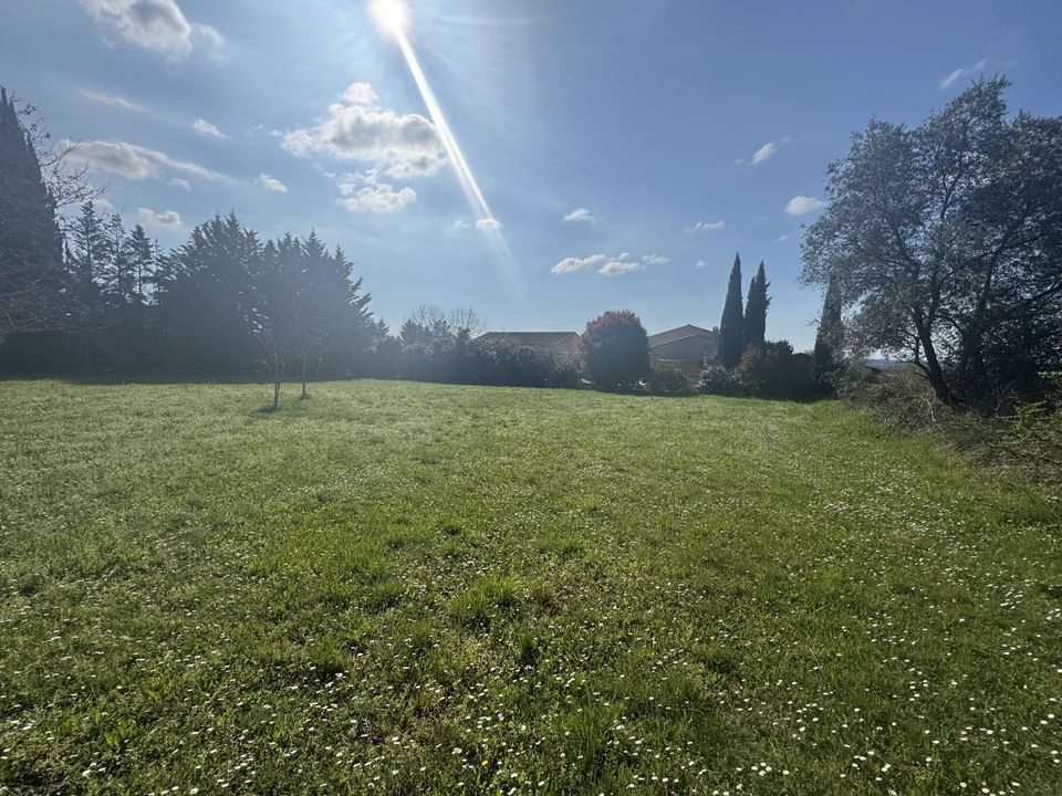 Helårsgrund i Saint-Dézéry, Gard - foto 1