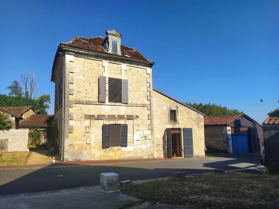 Casa de pueblo en Hautefaye, Dordogne - foto 2