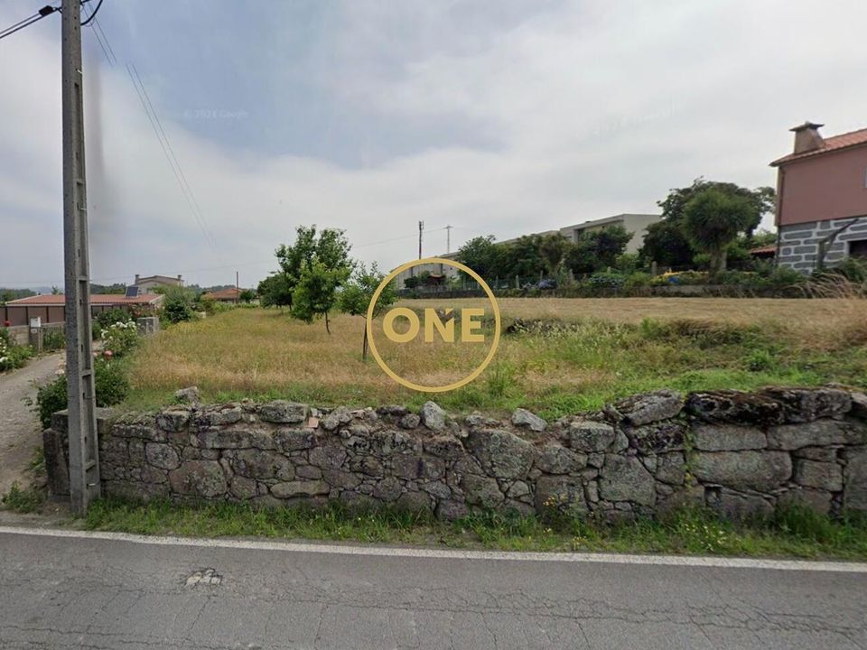 Helårsgrund i Santo Tirso, Porto - foto 1