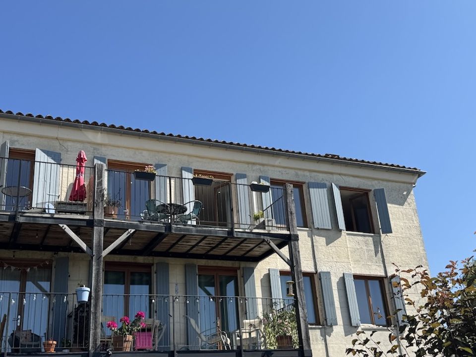 Lejlighed i Aubeterre-sur-Dronne, Charente - foto 1