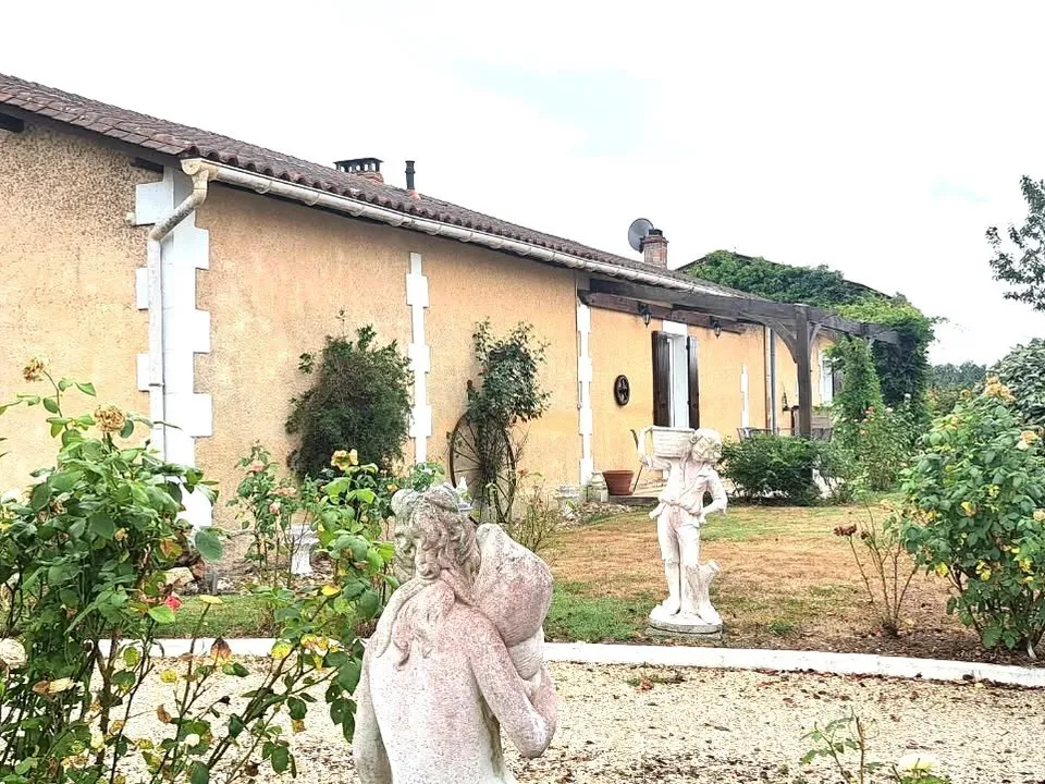 Landejendom i Montpon-Menesterol, Dordogne - foto 3